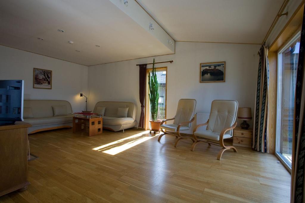 Love Island Guesthouse 드루스키닝카이 객실 사진